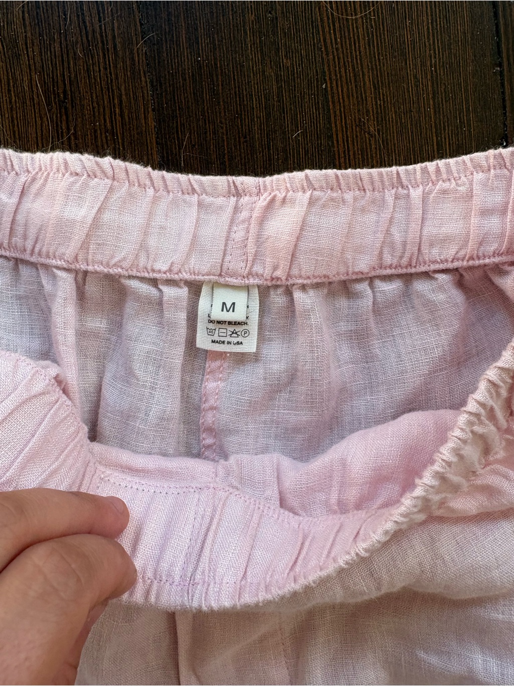 Comme Si Pink Linen Shorts With Elastic Waist — image 2 of 3